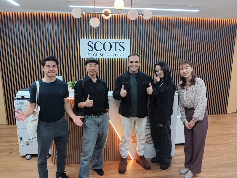 Scots English Academy