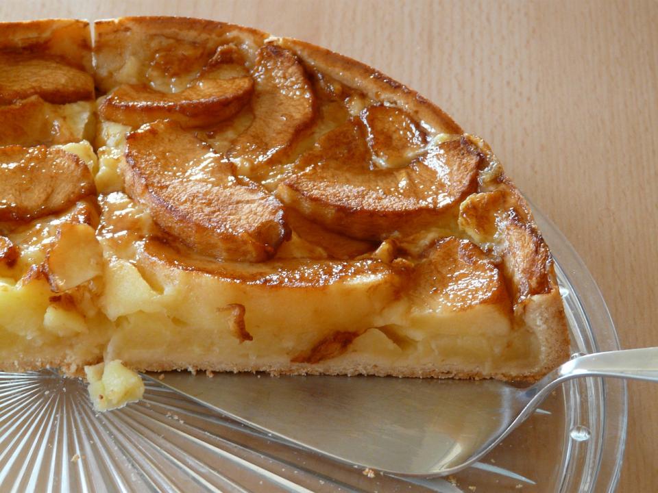 オランダの伝統菓子「ダッチアップルパイ」とは?ダッチアップルパイの作り方