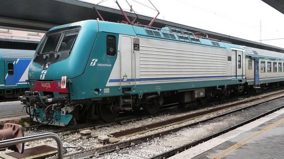 電車はイタリア語で何という？乗り物にまつわるイタリア語２５選