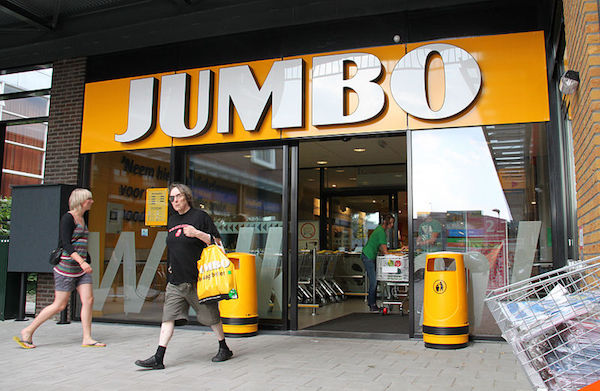 オランダの老舗スーパー「JUMBO」の店頭