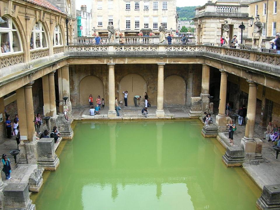 ロンドンから日帰りでいける世界遺産の街「Bath（バース）」とは？