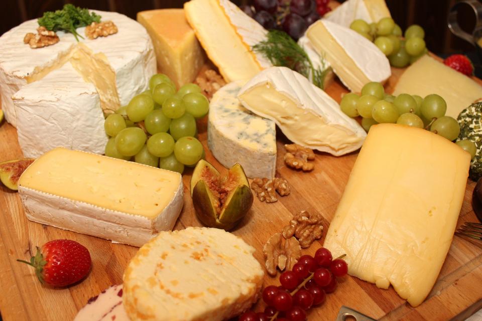 【フランスで食べたい】本場フランスのチーズ 初心者向け３選