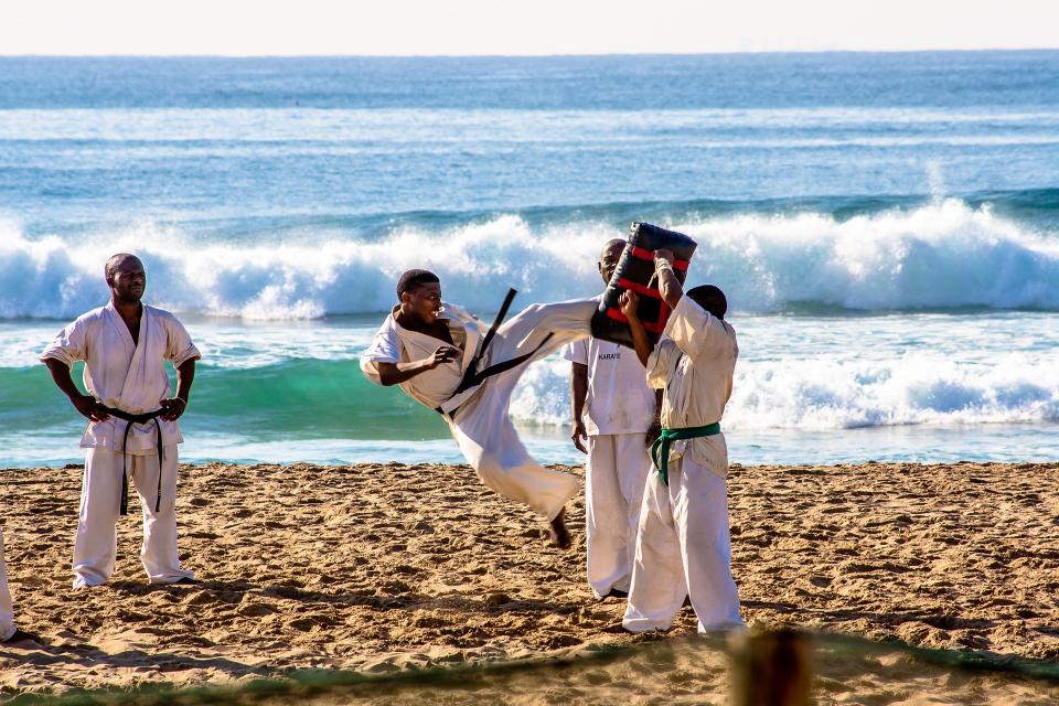 海外で空手？柔道？留学前に武道を習うべき３つの理由