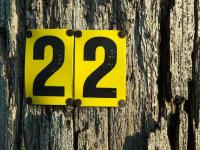 「a catch 22」の意外な意味とは？数字を用いた英語表現＋ことわざ７選