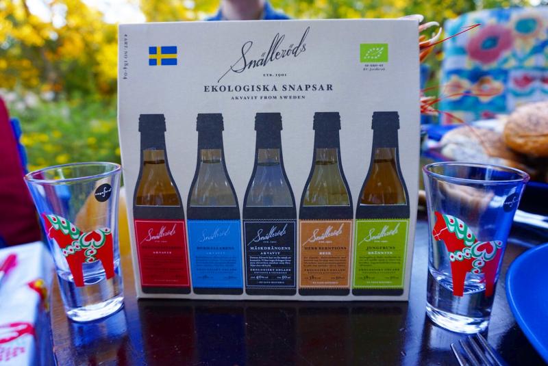 スウェーデンのザリガニ・パーティーでよく飲まれるスナップス