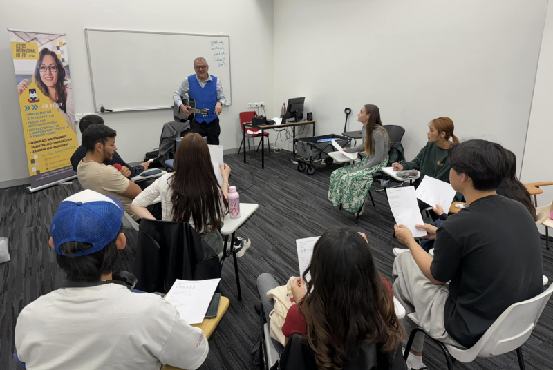 Lloyds International College