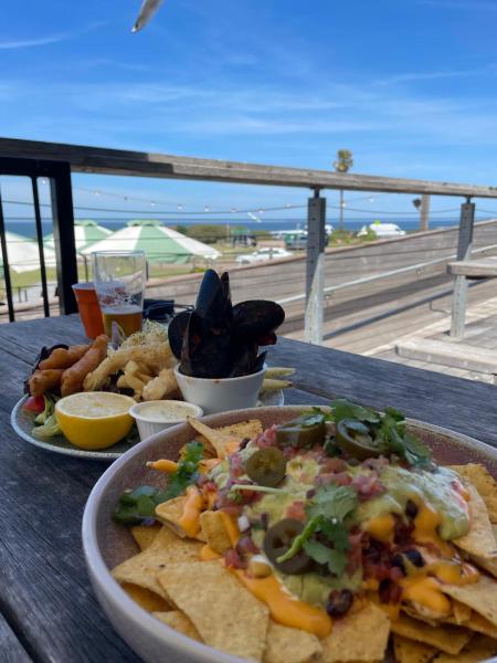 Lloyds International College