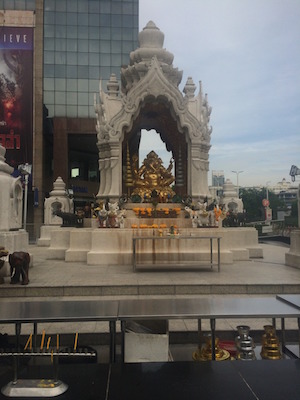 バンコクにある仏像「プラ・ピッカネート」
