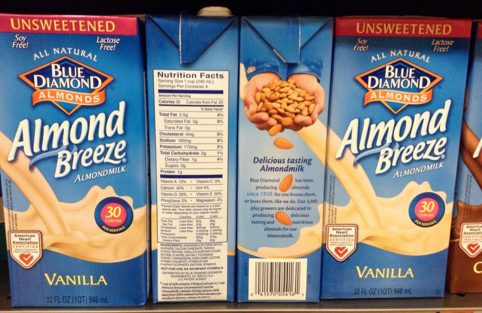 人気の「植物性ミルク」とは？カナダにおける牛乳の代替品事情