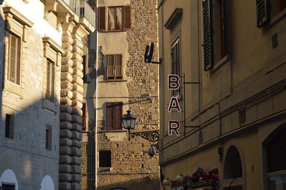 イタリア人に習う「Bar（バール）」の楽しみ方とは？時間帯で異なるバールの楽しみ方