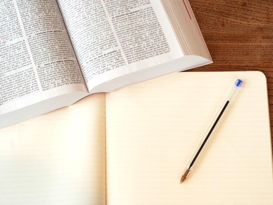 英語が伸びる人と伸びない人の違いとは？【効率の良い勉強方法編】
