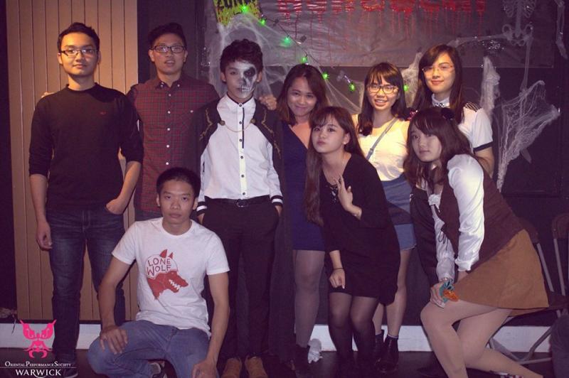 ベトナム人の留学生たちとハロウィンパーティー