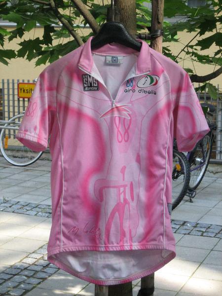 Giro d&apos;Italiaのユニフォーム