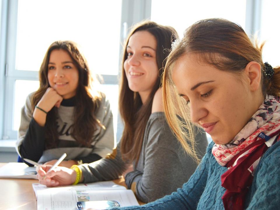 英語が聞き取れなくても大丈夫！英語をうまく聞き返す方法！